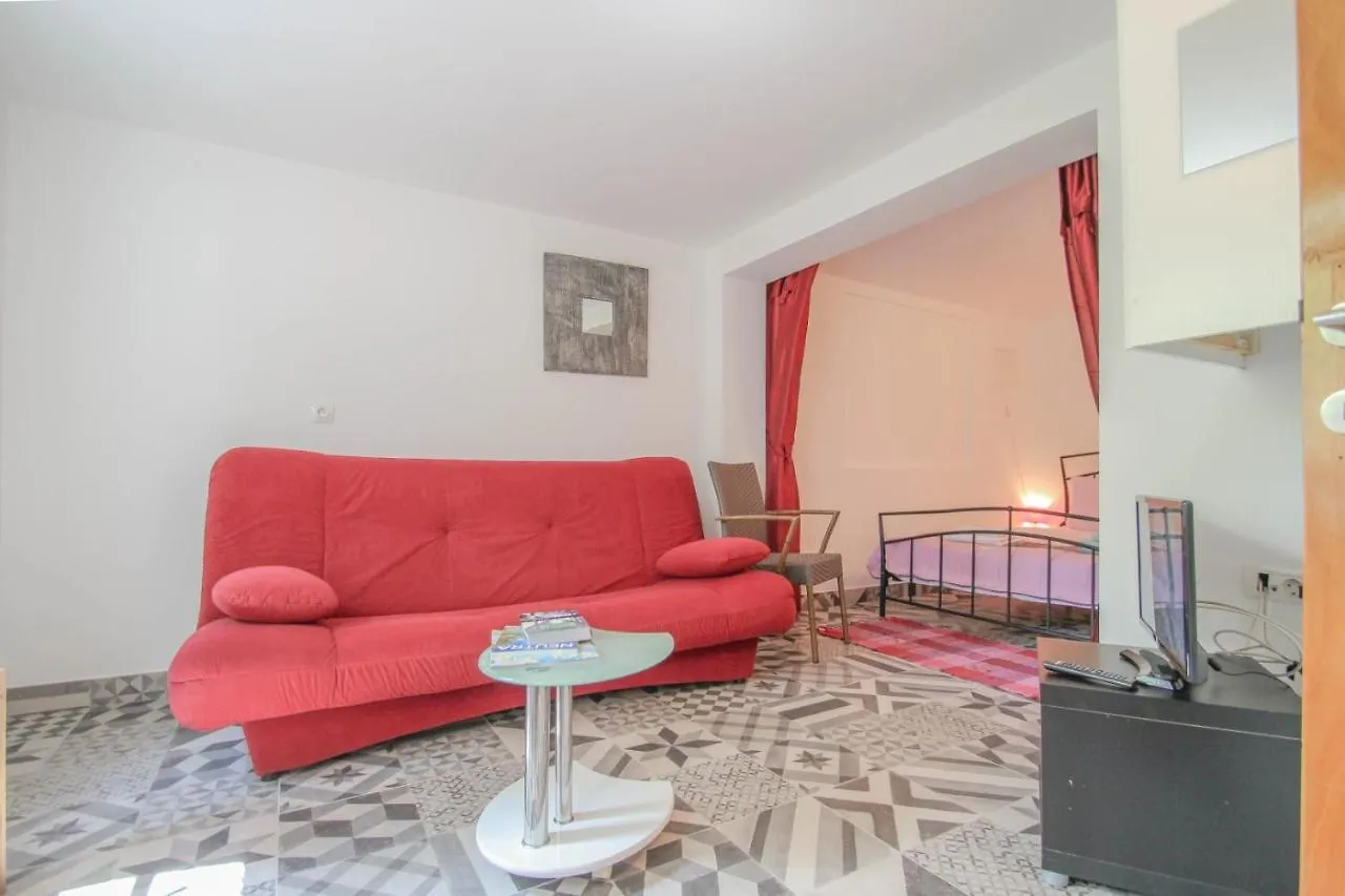 Carla Guest House Novigrad  3*, Novigrad (Istria)