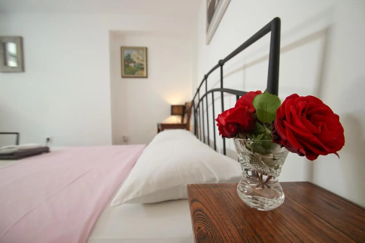 Carla Guest House Novigrad