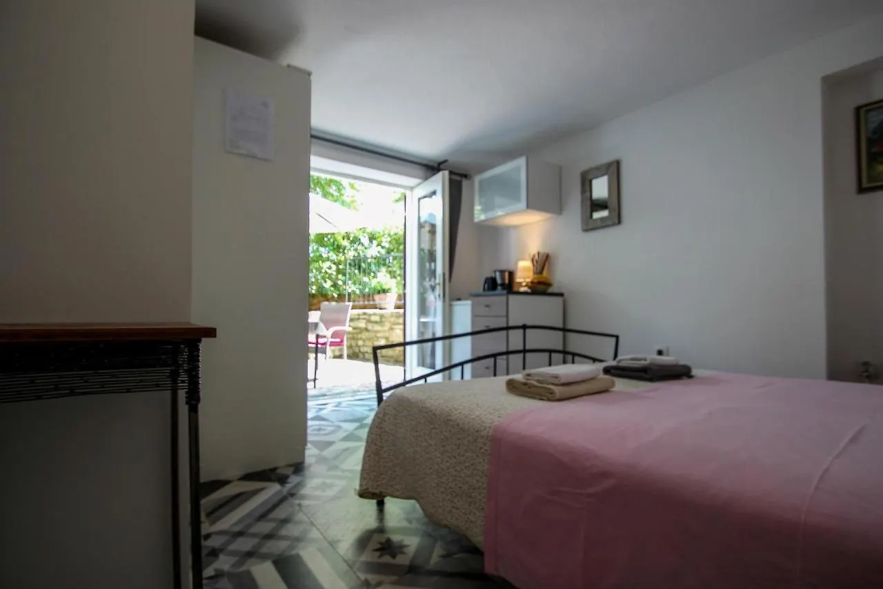 Carla Guest House Novigrad