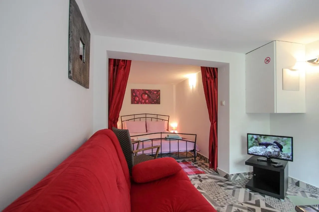 ***  Carla Guest House Novigrad  Croatia
